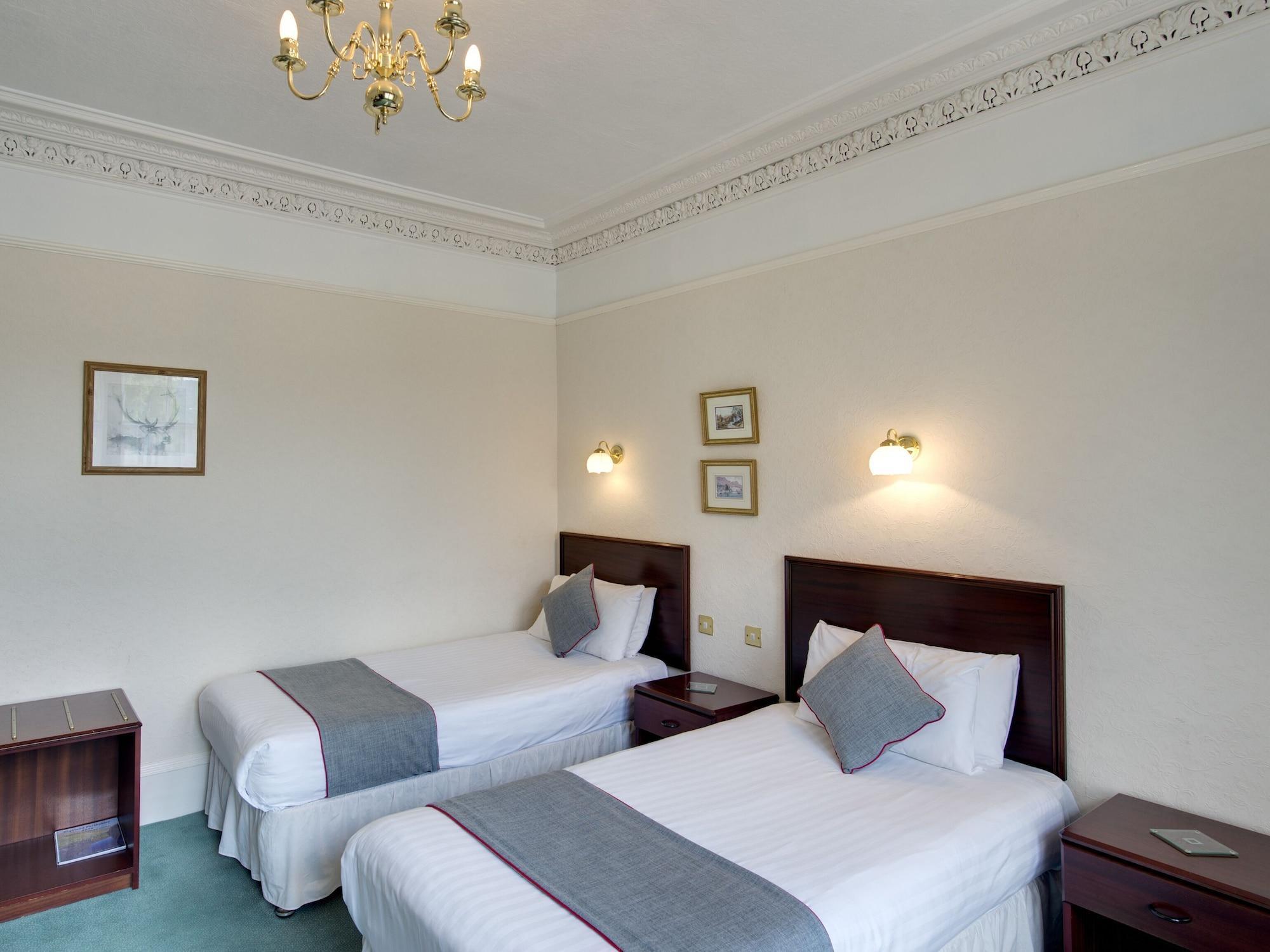 Craigvrack & Restaurant Guest house 3*